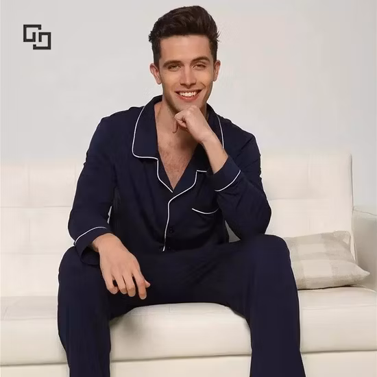 Henley-Oberteil und Schlafhose aus Bio-Bambus. Umweltfreundliche Damen-Nachtwäsche. Nachhaltiger Jersey-Pyjama für Damen